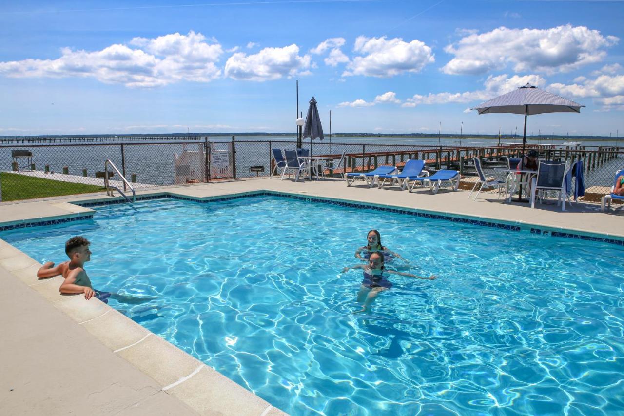 Waterside Inn Чинкотиг Экстерьер фото