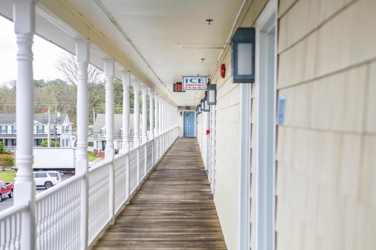 Waterside Inn Чинкотиг Экстерьер фото
